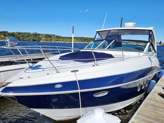 35' Cruisers Yachts 2013 Yacht For Sale